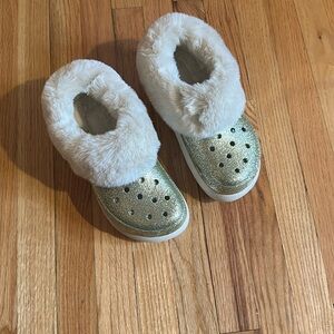 New never worn sparkle crocs